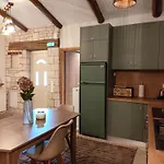 λαγουδόσπιτο Holiday home Pavliani
