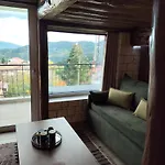 λαγουδόσπιτο Holiday home *